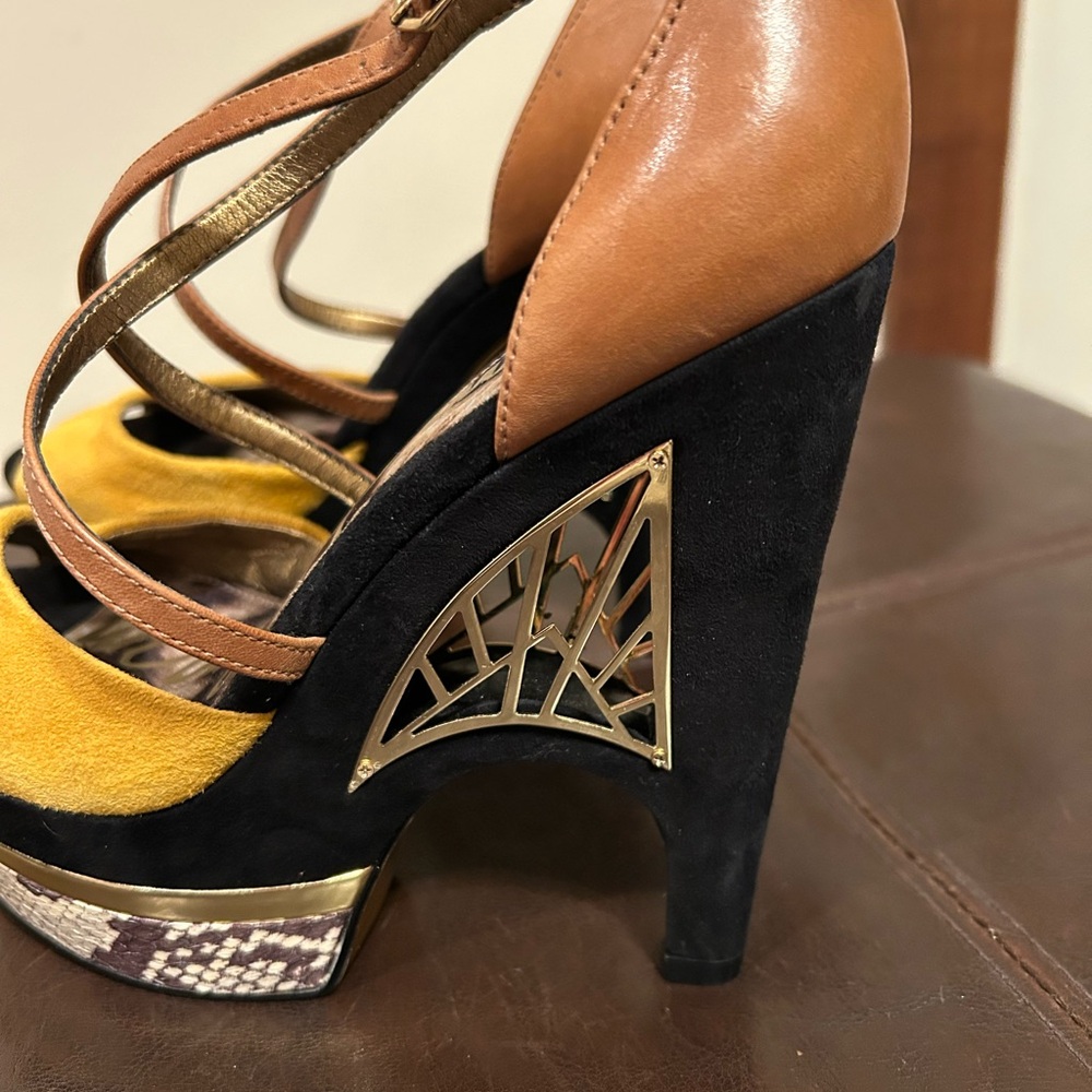 Sam Edelman Gold and Black Suede with Snakeskin Platform Heels Size 7M - Picture 9 of 11